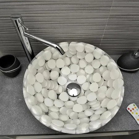 Amare Il Mare E コルニリア