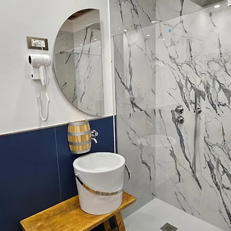 Amare Il Mare E Hotel Corniglia