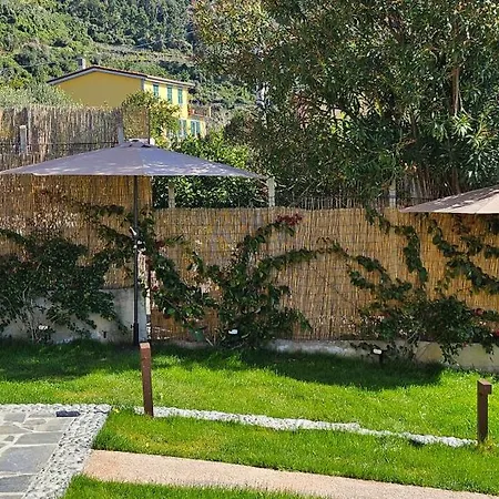 Amare Il Mare E Hotel Corniglia